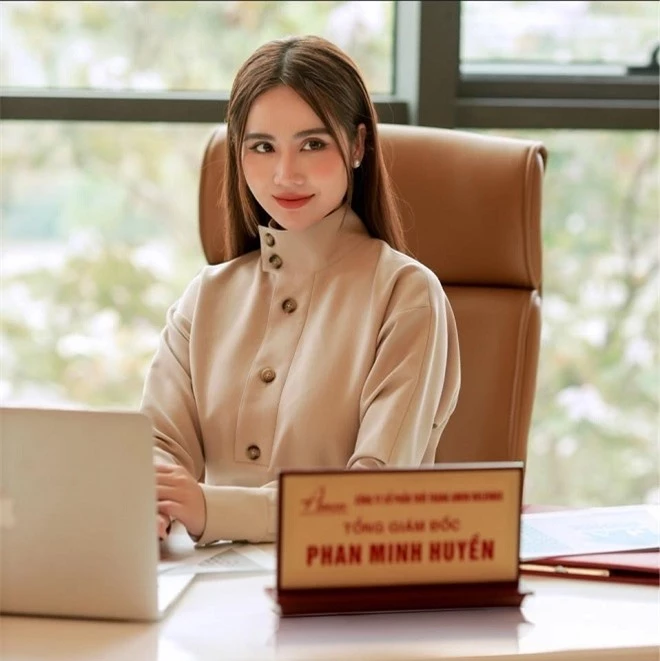Hội nữ chính phim Việt giờ vàng: Từ Giám đốc đến Chủ tịch đều gợi cảm hết nấc