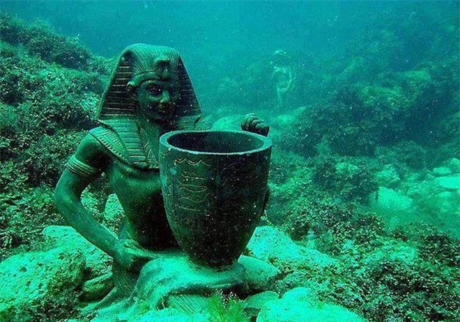 T&#224;n t&#237;ch Thonis-Heracleion: Th&#224;nh phố v&#224;ng son đắm m&#236;nh dưới đ&#225;y đại dương - Ảnh 1