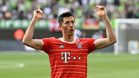 Barca đưa ra đề nghị thứ ba trị giá 50 triệu euro cho Lewandowski