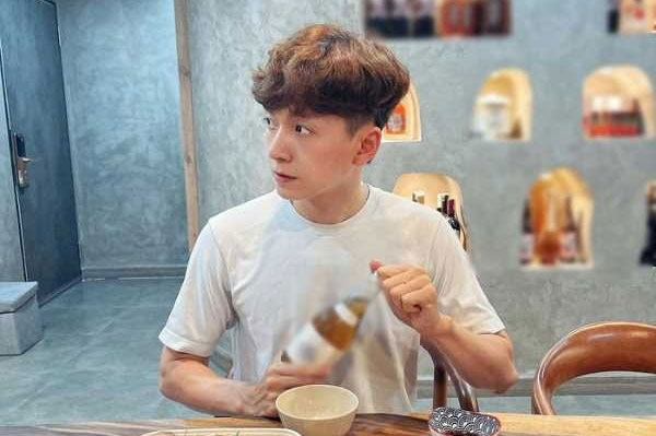 Loạt sao Việt ở biệt thự 'tiền tấn tiền tạ': Ngô Kiến Huy sở hữu penthouse 22 tỷ, Hoàng Thùy Linh không kém cạnh