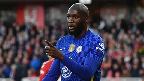 Lukaku bị fan Inter cảnh báo trong lần trở về