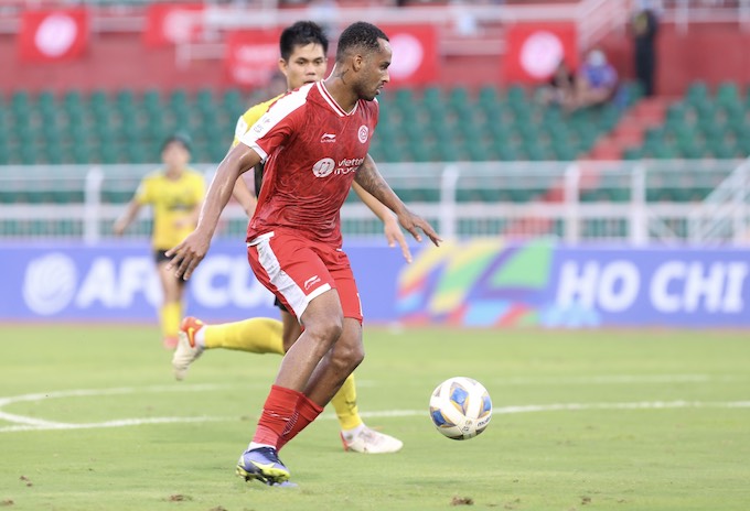 Viettel đại thắng '5 sao', HLV Bae Ji Won ra mắt đầy ấn tượng