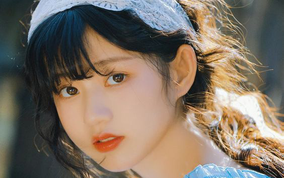 Thấy bạn trai kỳ kèo 10 nghìn với nhân viên nhà hàng, tôi khinh thường bỏ về, đến khi ngoảnh đầu nhìn lại thì phải choáng váng