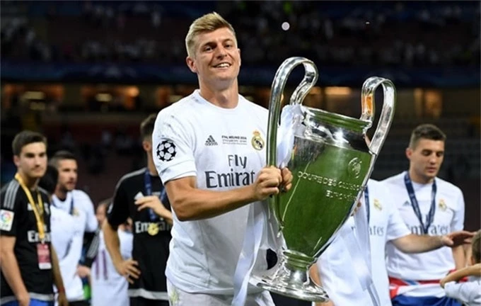 Kroos chỉ còn 1 năm hợp đồng với Real