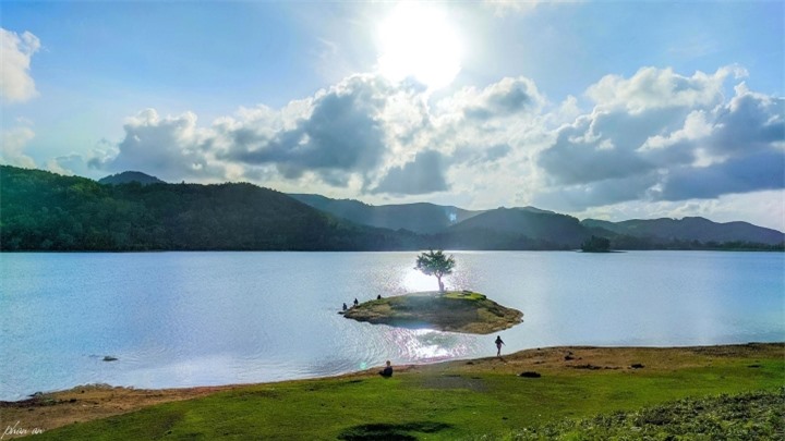 Quảng Nam giờ còn có hồ Phú Ninh vừa thơ vừa yên tĩnh, đến rồi là vương vấn mãi - 1