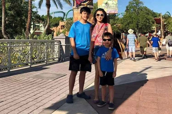 Con trai 16 tuổi của Lam Trường với vợ cũ cao lớn vượt trội, gương mặt giống hệt bố