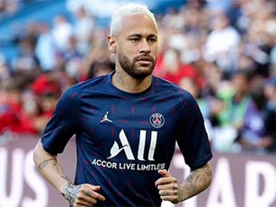 PSG mời Juventus mua Neymar