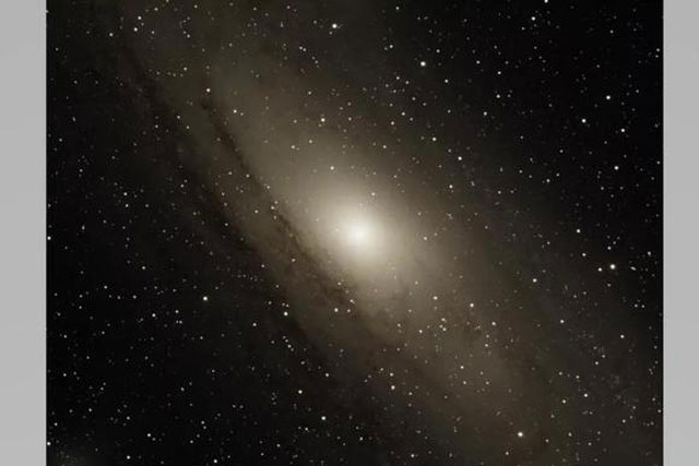 "Quái vật" Tiên Nữ có thể hất bay Trái Đất để lộ thứ gây rùng mình