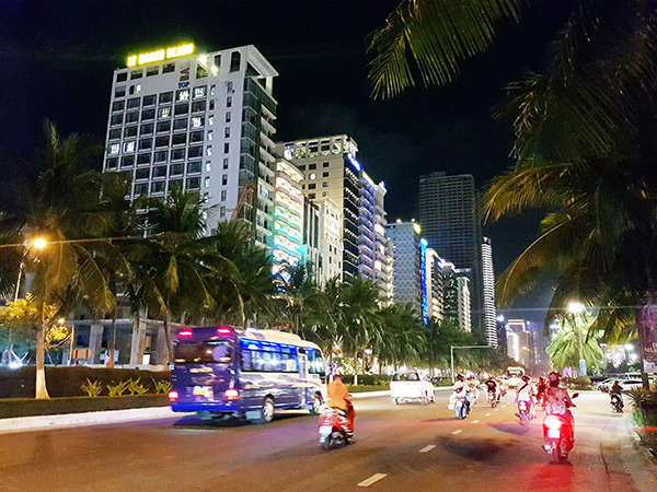Phần lớn khách sạn ven biển Đà Nẵng đã mở cửa hoạt động trở lại