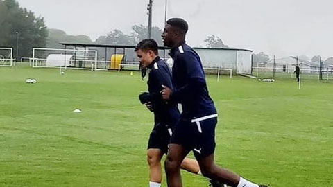 Quang Hải tập buổi đầu tiên cùng Pau FC