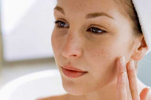 Xuất hiện vệt đen 3 chỗ trên người: Đã mắc bệnh khó chữa, đi khám sớm thì mới có cơ hội sống