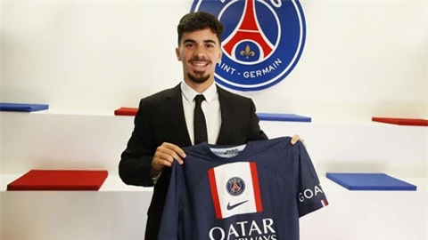 PSG chính thức công bố tân binh thứ 2 của mùa Hè 2022