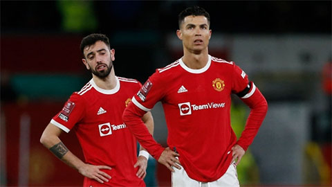 Bruno Fernandes úp mở về tương lai Ronaldo tại MU