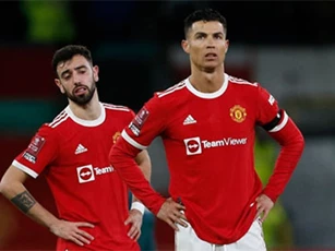 Bruno Fernandes úp mở về tương lai Ronaldo tại MU