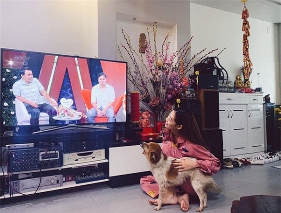Cơ ngơi nhà bố mẹ 3 Hoa hậu Hoàn vũ Việt Nam: Bên giản dị, bên gây choáng ngợp về độ 'khủng'