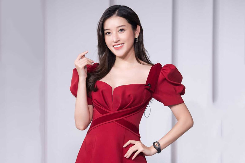 3 nàng hậu gợi cảm quyết theo đuổi công việc MC thể thao