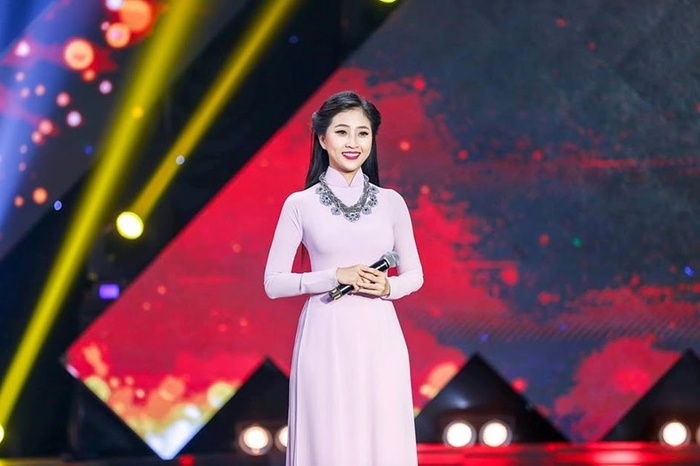 Đường tình duyên trắc trở của MC Liêu Hà Trinh