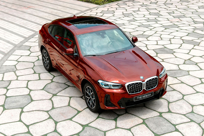 Bảng giá xe BMW tháng 7/2022
