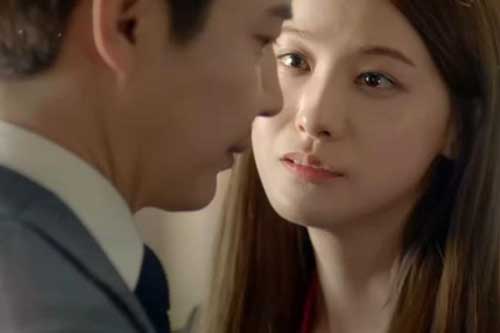 Chồng ngoại tình sẽ phải quỳ gối xin chừa nếu vợ biết đánh vào 3 ''chỗ hiểm'' này