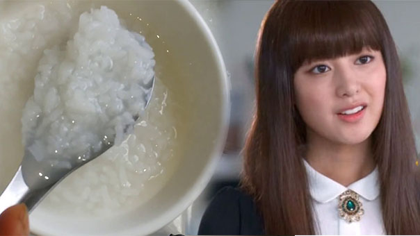 Mẹ ốm, chị dâu cho ăn cháo loãng, tôi đùng nổi giận nhưng mẹ tôi lại cúi mặt không nói gì