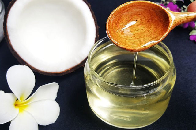 Bạn đã biết cách giảm cân với dầu dừa?