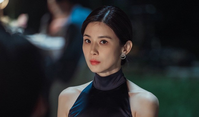 Giấu chồng về quê thăm mẹ chồng, tôi bủn rủn biết tại sao anh vô sinh 4 năm không khỏi