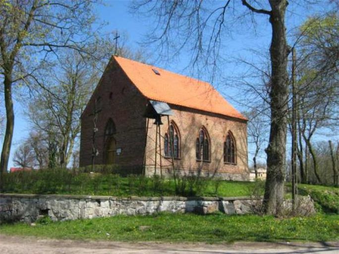 Quét radar nhà thờ cổ, phát hiện bóng ma vua Viking 1.100 tuổi - Ảnh 3.