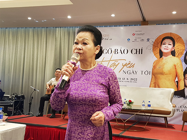 Khánh Ly chia sẻ kỷ niệm về nữ danh ca Tokiko Kato hát bài Diễm xưa bằng tiếng Nhật 