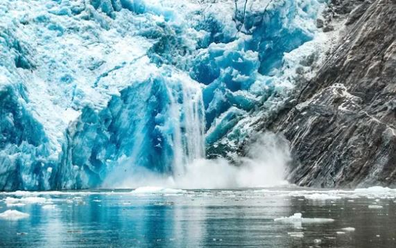 Băng tan cực nhanh ở Cao nguyên Tây Tạng, đe dọa giải phóng gần 1.000 loài vi sinh vật