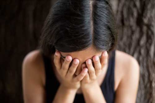 Đang rối ruột vì không tìm được người hiến gan cho bố, tôi bật khóc khi nhận cuộc gọi lúc nửa đêm từ chồng cũ