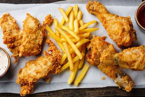 3 loại thực phẩm "đánh cắp" tuổi thanh xuân: Chị em càng ăn nhiều càng lão hóa sớm