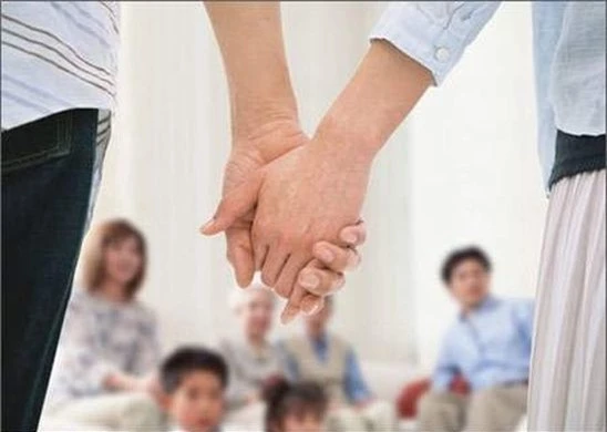 Ngày về ra mắt nhà bạn gái, hành động của cô em gái vợ tương lai khiến tôi chạy mất mặt - Ảnh 2. Ngày về ra mắt nhà bạn gái, hành động của cô em gái vợ tương lai khiến tôi chạy mất mặt - Ảnh 2.
