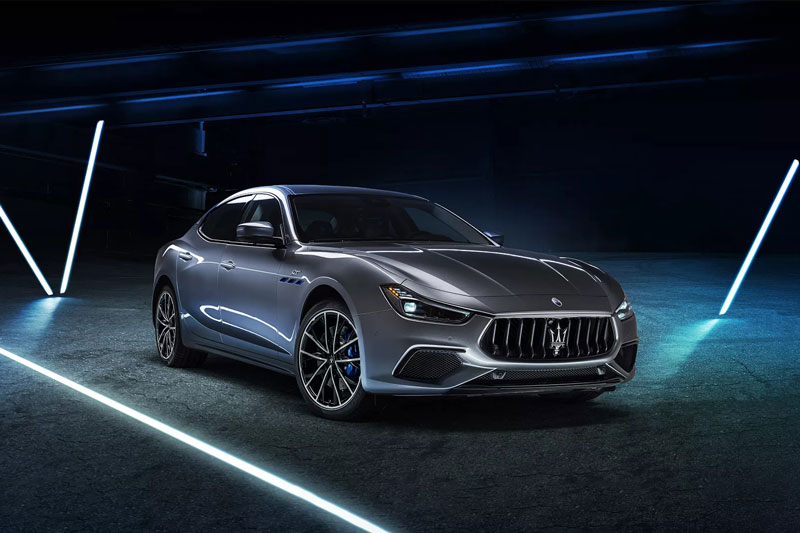 Bảng giá xe Maserati tháng 7/2022