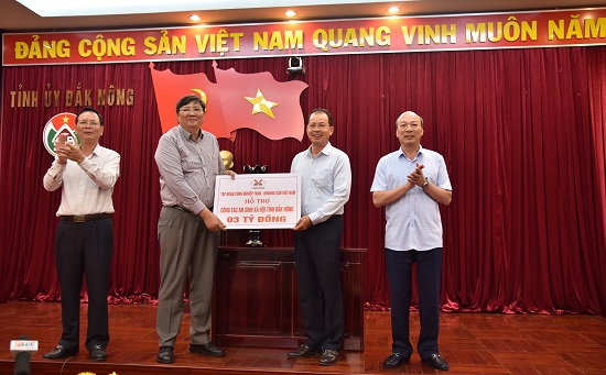 Đắk Nông sẵn sàng hỗ trợ tháo gỡ khó khăn cho các dự án của TKV