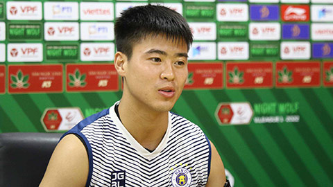 Duy Mạnh háo hức gặp lại thầy cũ Chu Đình Nghiêm