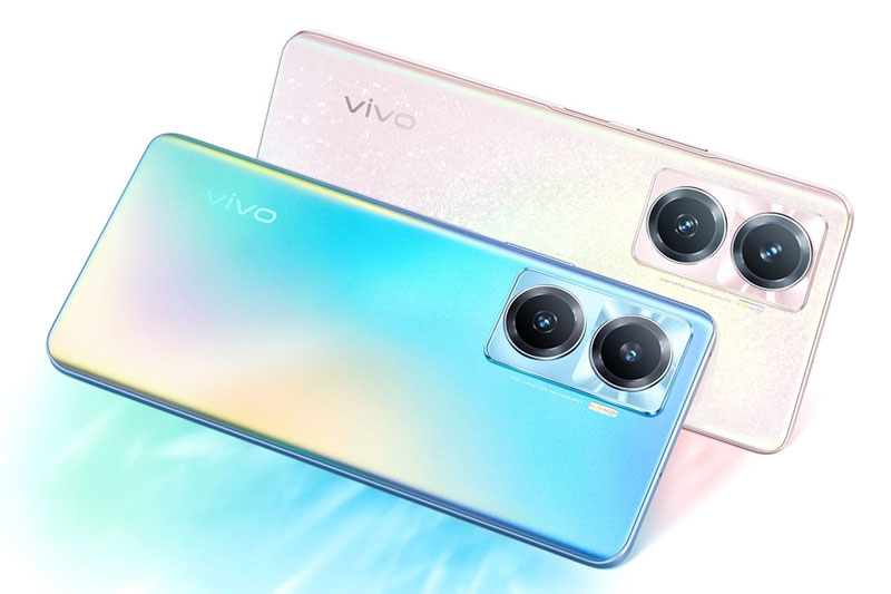 Smartphone chip Dimensity 930 5G, RAM 12 GB, sạc 80W, giá ‘hạt dẻ’