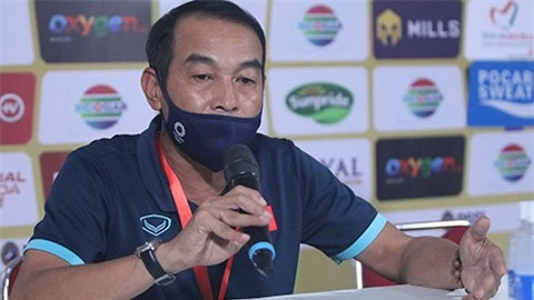 HLV Đinh Thế Nam ‘hai nửa buồn vui’ sau trận thắng U19 Myanmar
