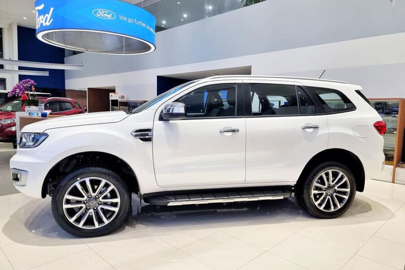 Những mẫu ôtô đang giảm giá mạnh để dọn kho