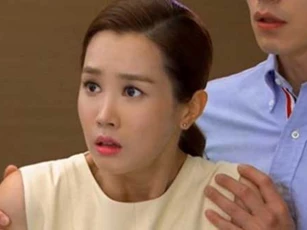 Sau 3 năm nghỉ việc, ô sin cũ đột ngột tìm về hé lộ một sự thật kinh khủng khiến tôi chết lặng...