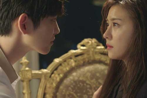 Ngủ với chồng 5 năm không thể có con, một đêm sang nhà chị dâu ngủ nhờ thì đột nhiên mang thai 2 tháng