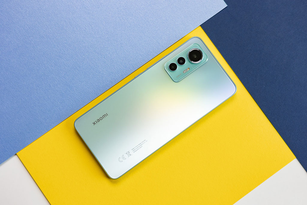 Xiaomi 12 Lite 5G ra mắt: Chống nước, chip S778G 5G, RAM 8 GB, sạc 67W, giá hơn 9 triệu đồng