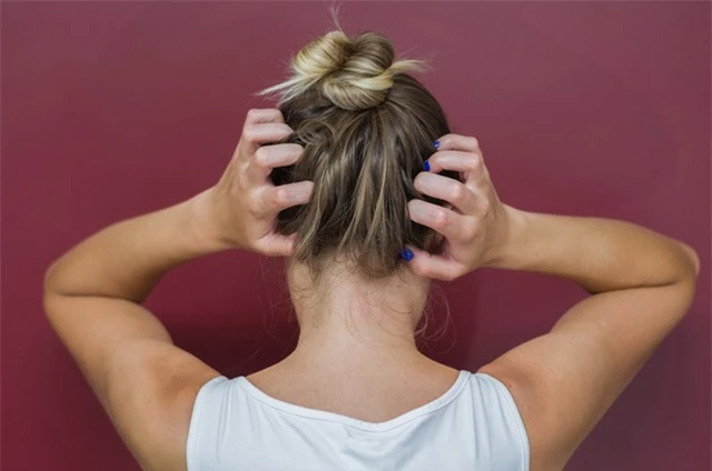6 bí kíp biến mái tóc khô xơ trở nên chắc khỏe, bóng mượt - Ảnh 2. 6 bí kíp biến mái tóc khô xơ trở nên chắc khỏe, bóng mượt - Ảnh 2.
