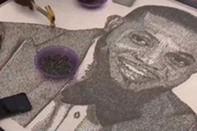 Những bức chân dung từ đinh và búa