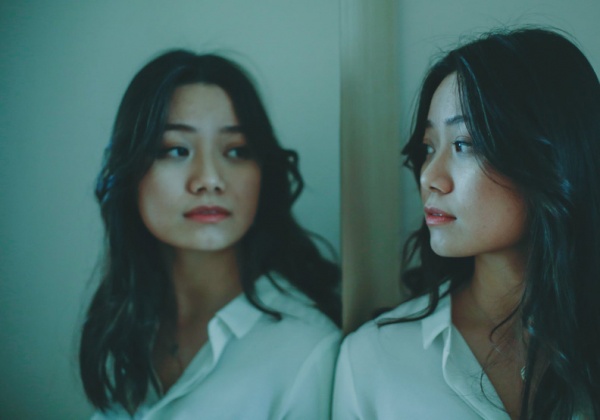 Ly hôn chồng tẩu tán sạch tài sản, qua 3 năm bố chồng cũ đến gặp đưa thứ không tưởng