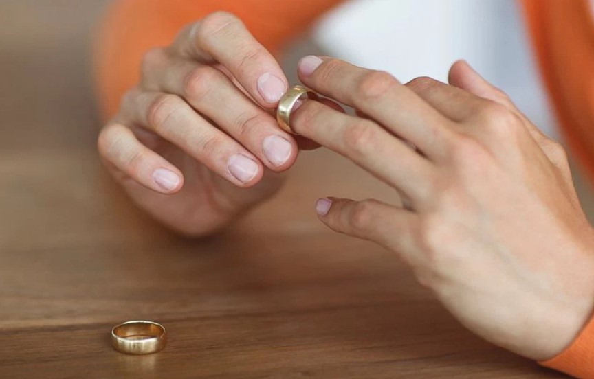 Những cách giúp bạn kiểm soát rắc rối về tài chính cá nhân sau khi ly hôn