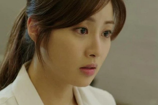 Chồng đi công tác về thì đòi đưa vợ đến bệnh viện khám, nếu không anh nhất quyết ôm chăn gối ra ngủ riêng