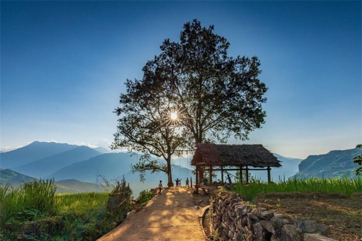 Công viên đẹp nhất vùng Tây Bắc đất Việt, nơi cảnh sắc thay đổi tuyệt mỹ mỗi mùa - 5