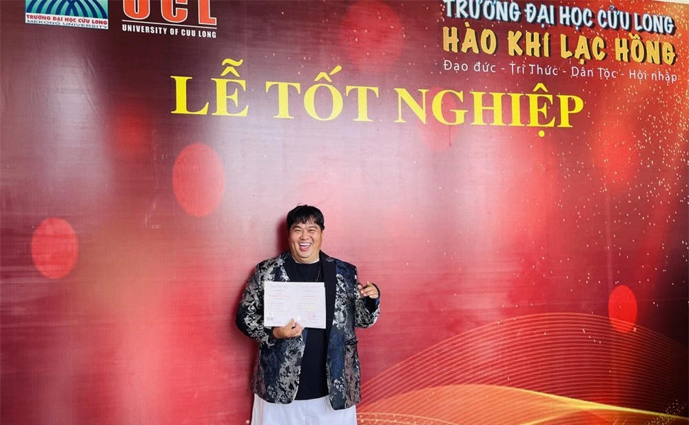 Tốt nghiệp đại học ngành ngôn ngữ ở tuổi 51, Hoàng Mập: Tôi học để làm gương cho con cái - Ảnh 5.