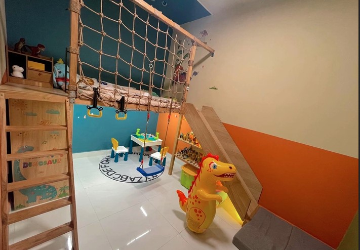 Mẹ bỉm thiết kế phòng cho con chỉ với 20 triệu, có đủ cầu trượt, đu xà, lego, boxing, ngày đầu tiên con đã ngủ riêng thành công vì quá thích