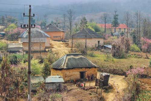 Công viên đẹp nhất vùng Tây Bắc đất Việt, nơi cảnh sắc thay đổi tuyệt mỹ mỗi mùa